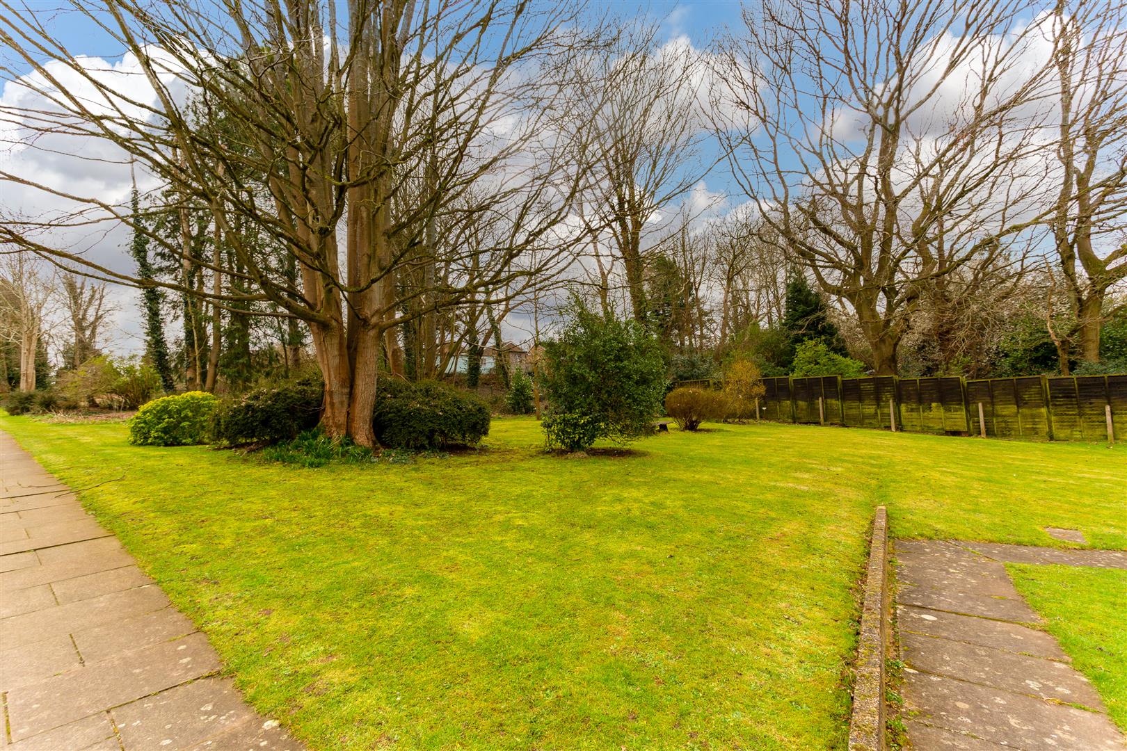 Hillside Close, Banstead Williams Harlow Estate Agents Cheam & Banstead